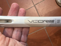 Yonex Vcore 98 305gr SAND 2024