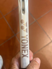 Yonex Vcore 98 305gr SAND 2024